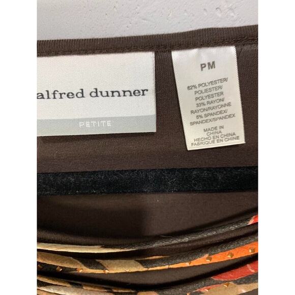 Alfred Dunner Petite M Brown Top With Multi-Color Neckline - Picture 3 of 3